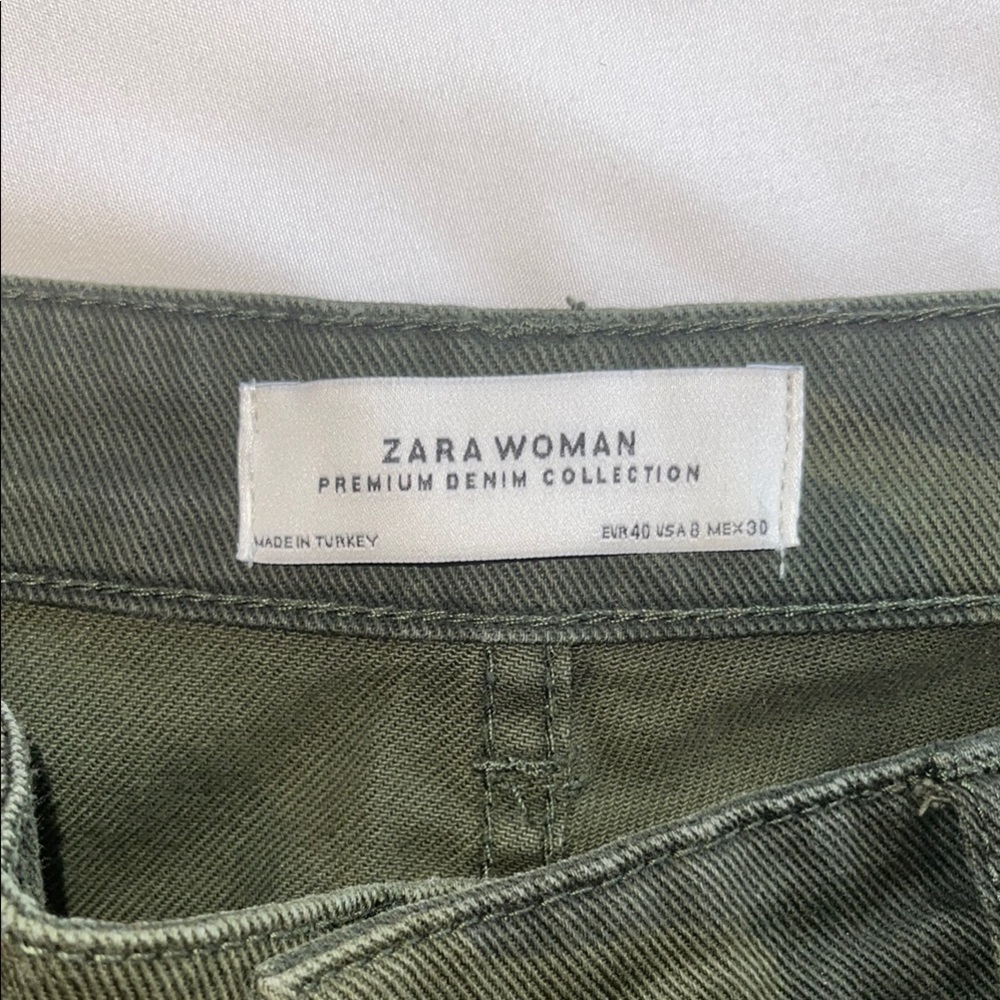 Zara camouflage Jeans with Frayed Hem and Sporty Side Stripes.please ask info - Picture 4 of 5
